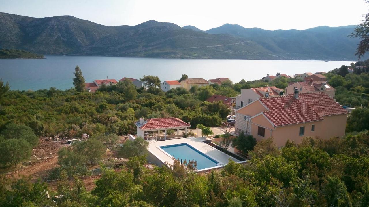 Seaside With A Swimming Pool Kneza, Korcula - 9269 *